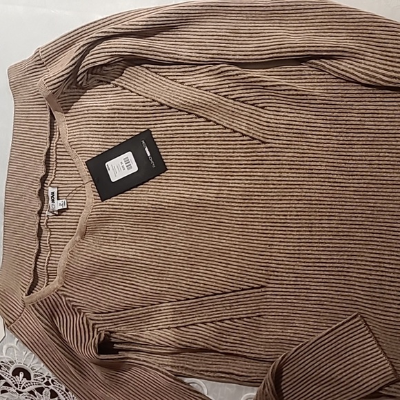 Florence Sweater midi dress - Picture 6 of 7